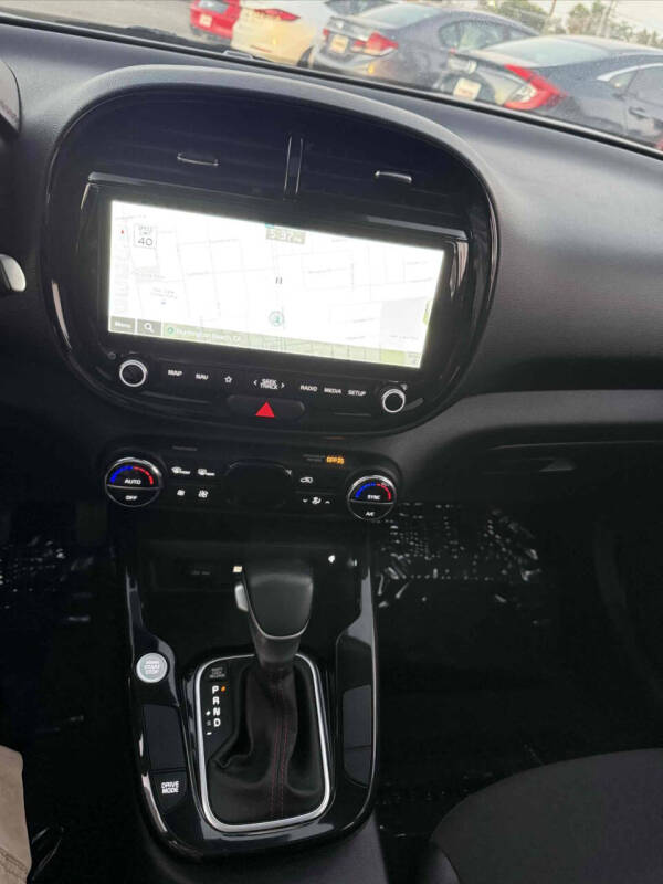 2023 Kia Soul GT-Line