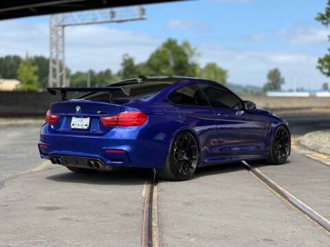 2019 BMW M4 CS