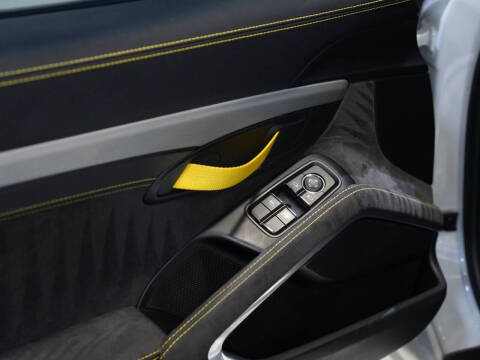 2016 Porsche Cayman GT4