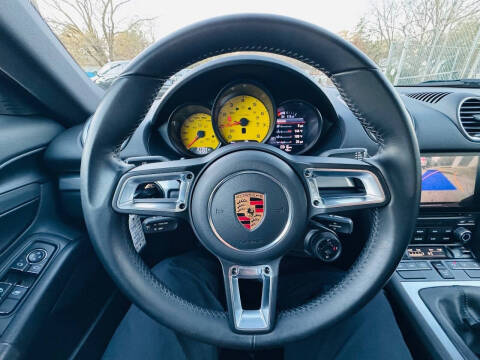 2018 Porsche 718 Cayman