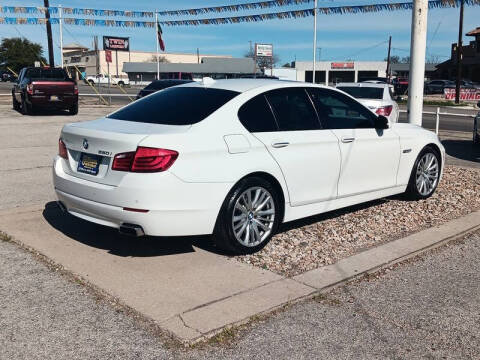 2012 BMW 5 Series 550i