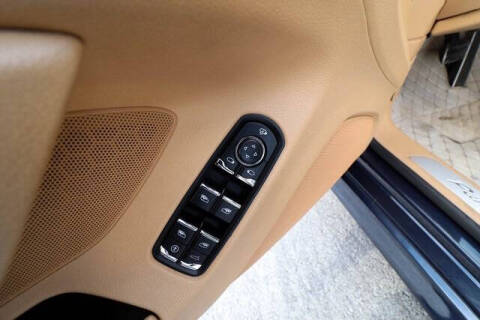 2012 Porsche Panamera 4