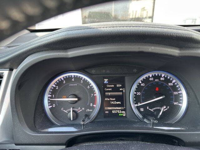 2017 Toyota Highlander SE