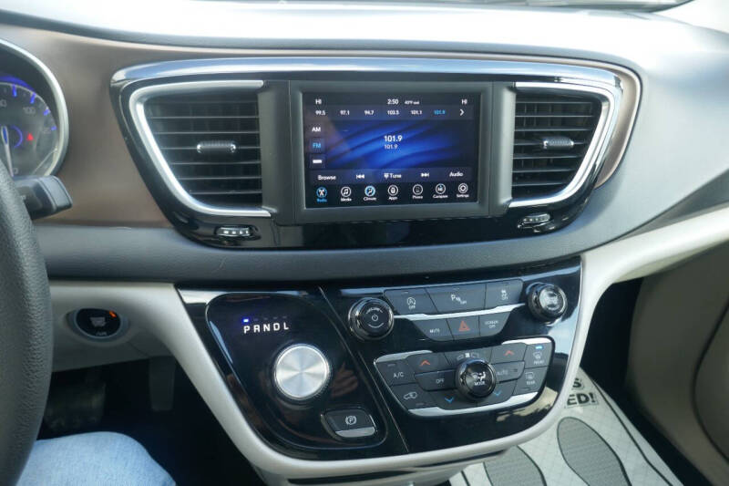 2018 Chrysler Pacifica Touring Plus