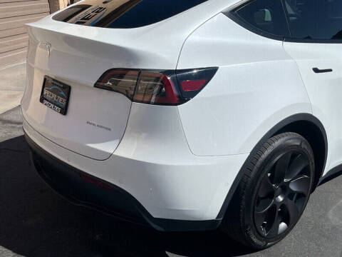 2022 Tesla Model Y Long Range
