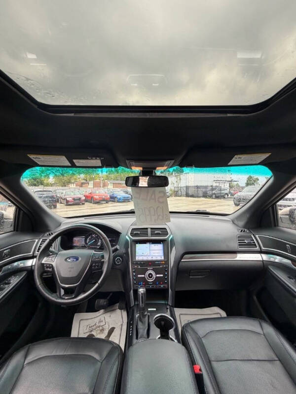 2017 Ford Explorer Limited