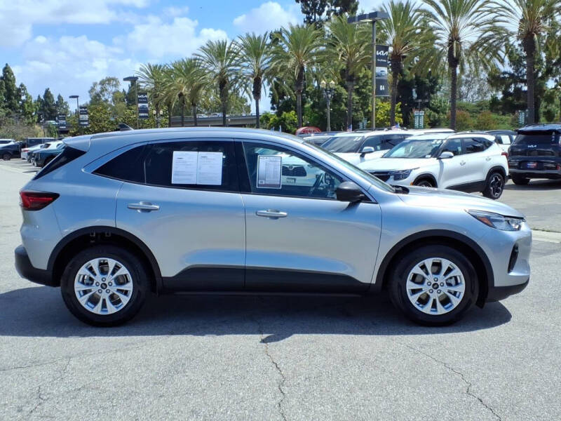 2023 Ford Escape Hybrid Active