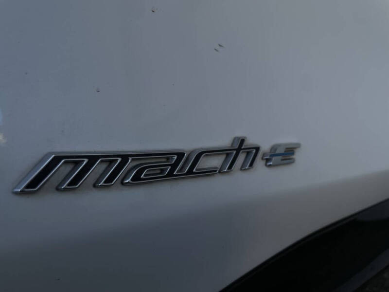 2021 Ford Mustang Mach-E Premium