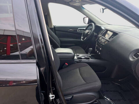 2020 Nissan Pathfinder S