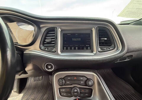 2020 Dodge Challenger SXT