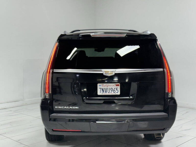 2016 Cadillac Escalade ESV Premium Collection