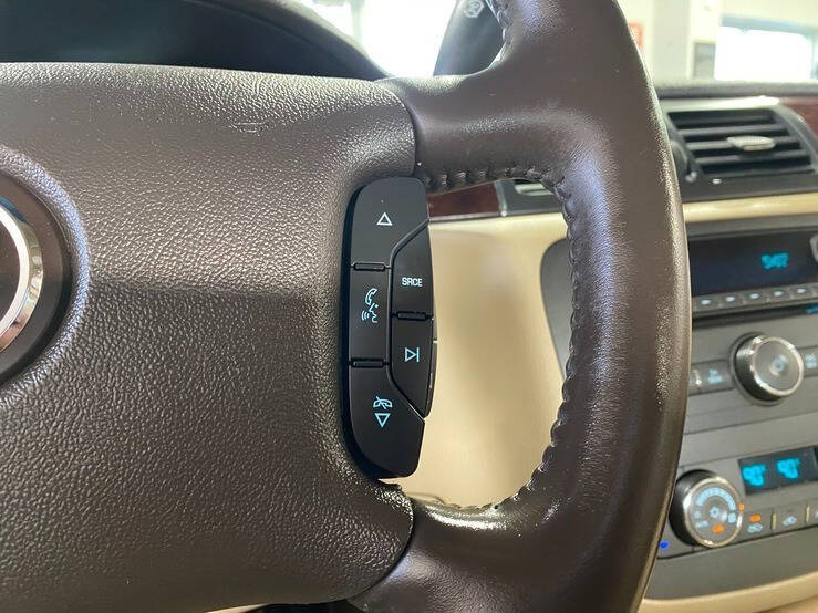 2011 Buick Lucerne CXL Premium