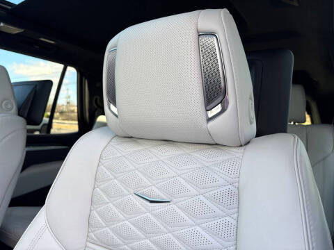 2026 Cadillac Escalade-V