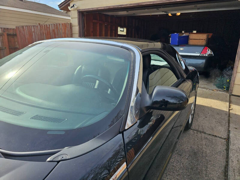 2005 Ford Thunderbird Deluxe