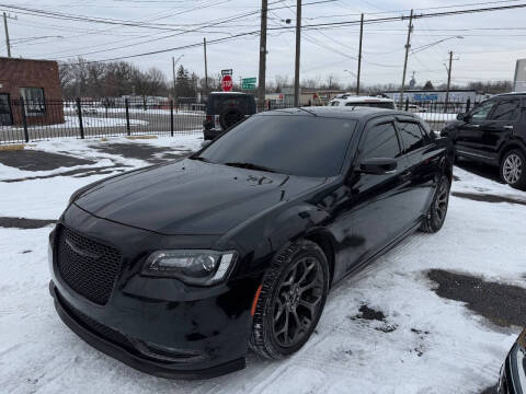 2018 Chrysler 300 S