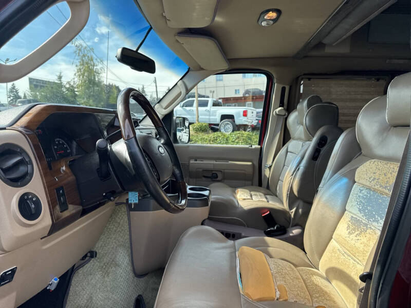 2011 Ford E-Series E-150