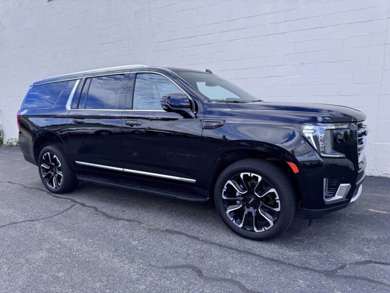 2023 GMC Yukon XL SLT