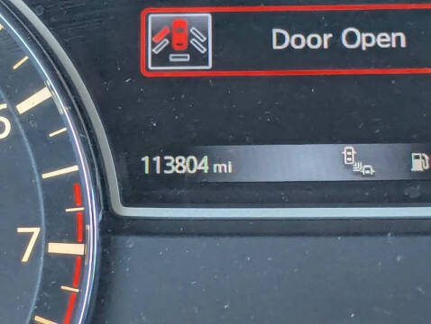 2016 Nissan Pathfinder SL