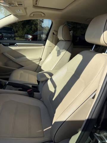 2018 Volkswagen Passat 2.0T SE