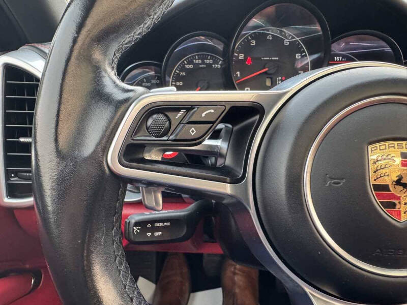 2016 Porsche Cayenne