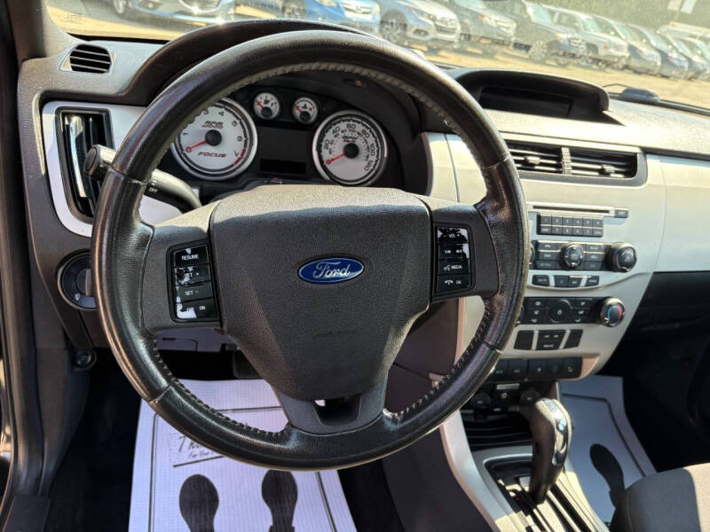 2011 Ford Focus Sport SES