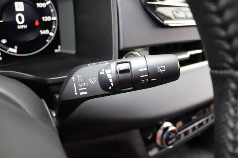 2025 Mitsubishi Outlander PHEV SE