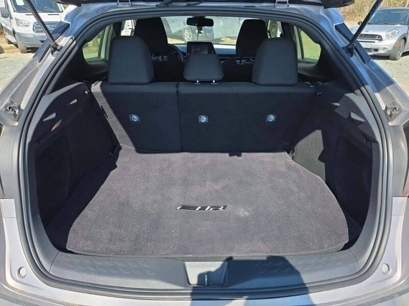 2019 Toyota C-HR LE