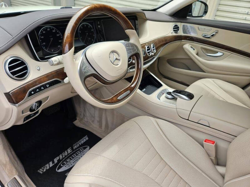 2016 Mercedes-Benz S-Class S550 photo 16