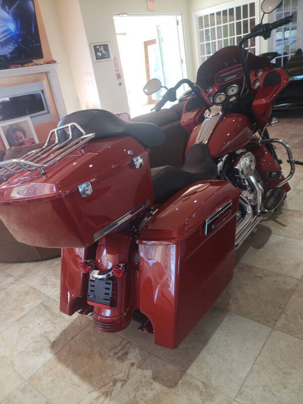 2011 Harley-Davidson ROAD GLIDE CUSTOM