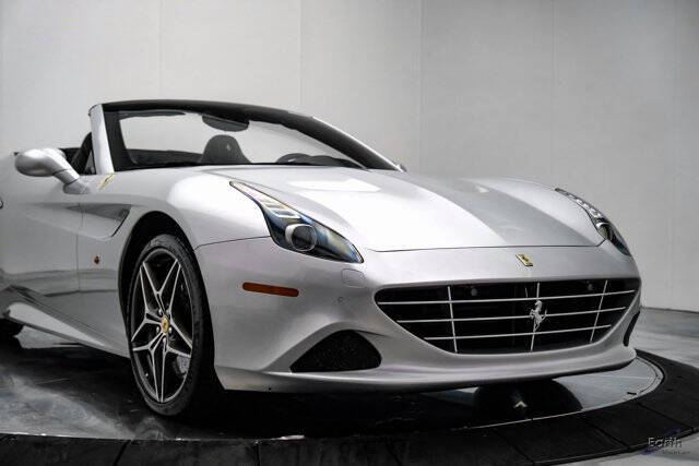 2016 Ferrari California T