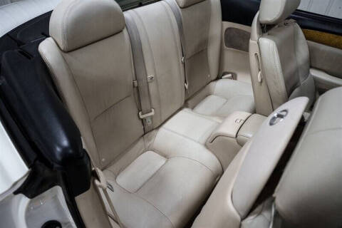 2005 Lexus SC 430