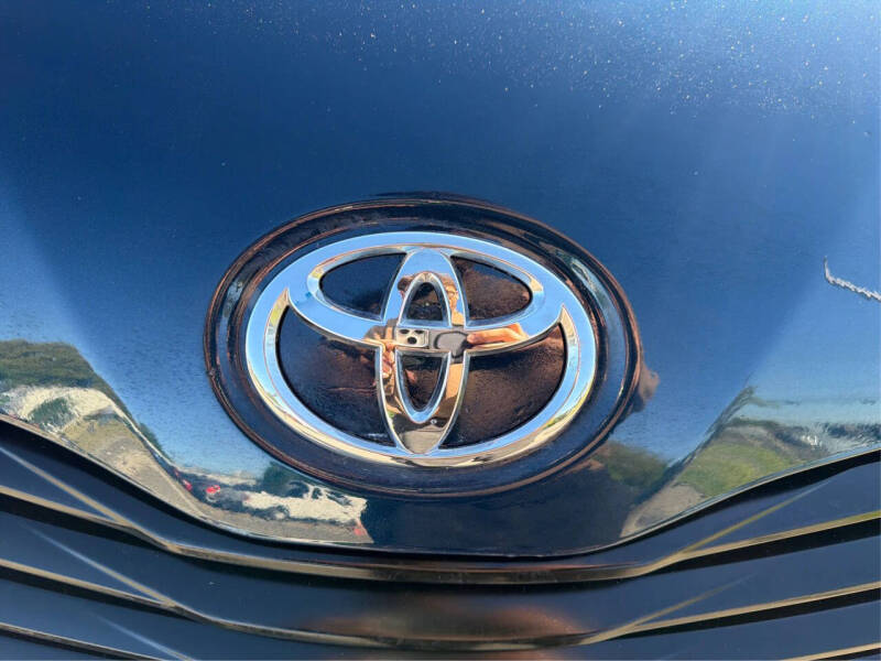 2012 Toyota Sienna