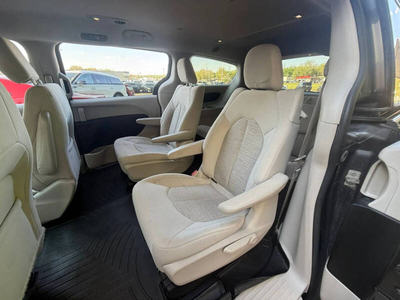 2018 Chrysler Pacifica Hybrid Touring Plus