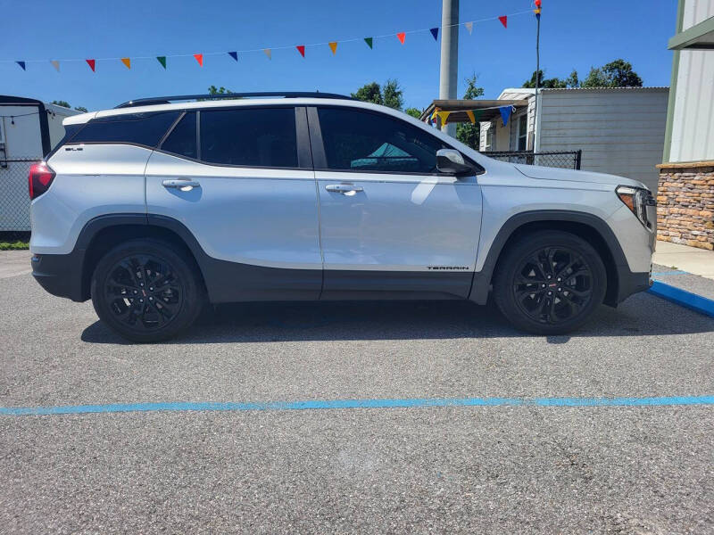 2022 GMC Terrain SLE