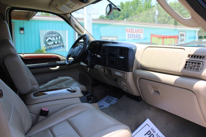 2005 Ford Excursion Limited