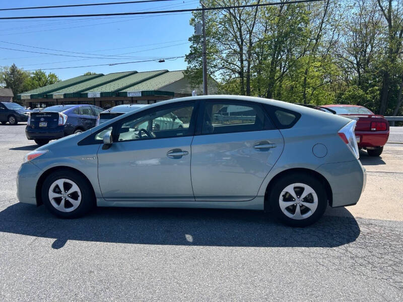 2014 Toyota Prius Two