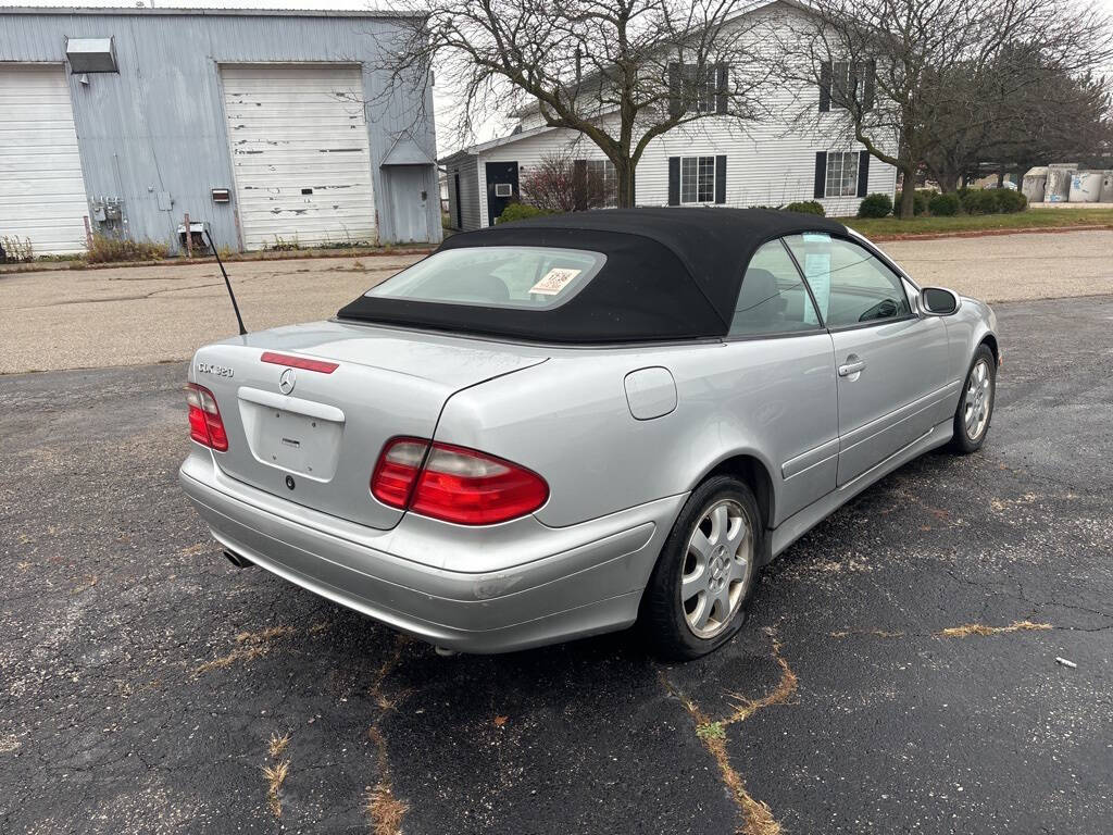 2002 Mercedes-Benz CLK for sale at DECKER AUTO SALES in Bay City, MI