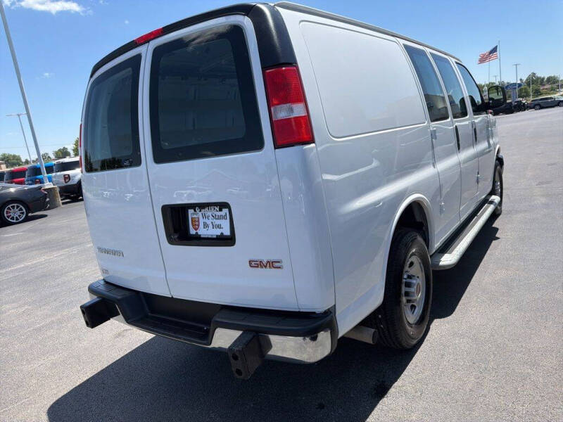 2024 GMC Savana 2500