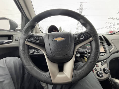 2016 Chevrolet Sonic LT Auto