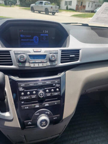 2011 Honda Odyssey EX-L w/DVD