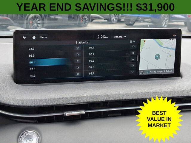 2023 Genesis GV70 2.5T Standard