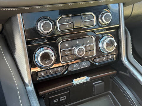 2024 GMC Yukon XL Denali Ultimate