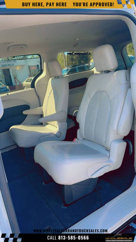 2021 Chrysler Pacifica Touring L