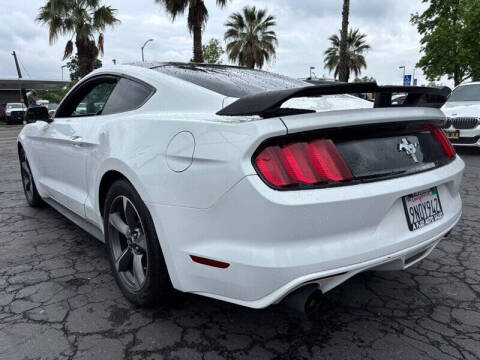 2015 Ford Mustang V6