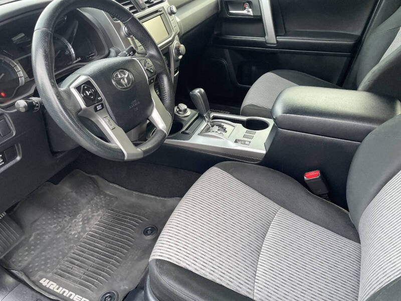 2017 Toyota 4Runner SR5