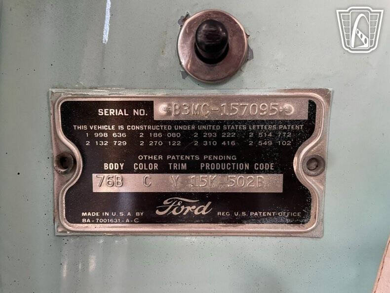 1953 Ford Crestline