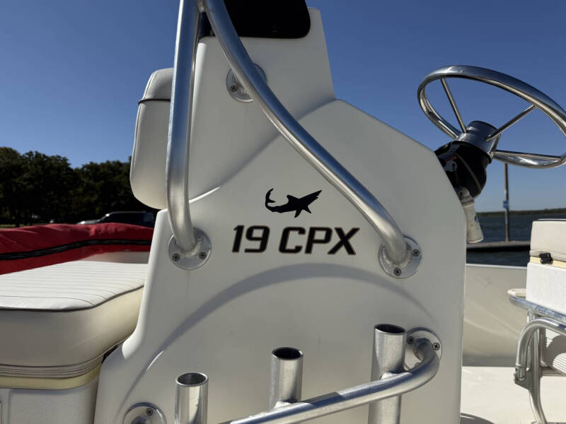 2015 Mako 19 CPX