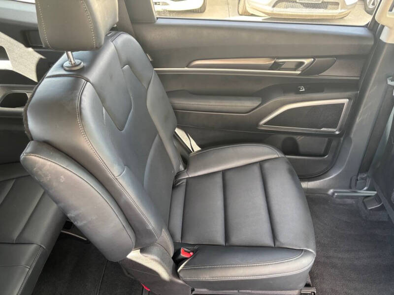 2023 Kia Telluride S