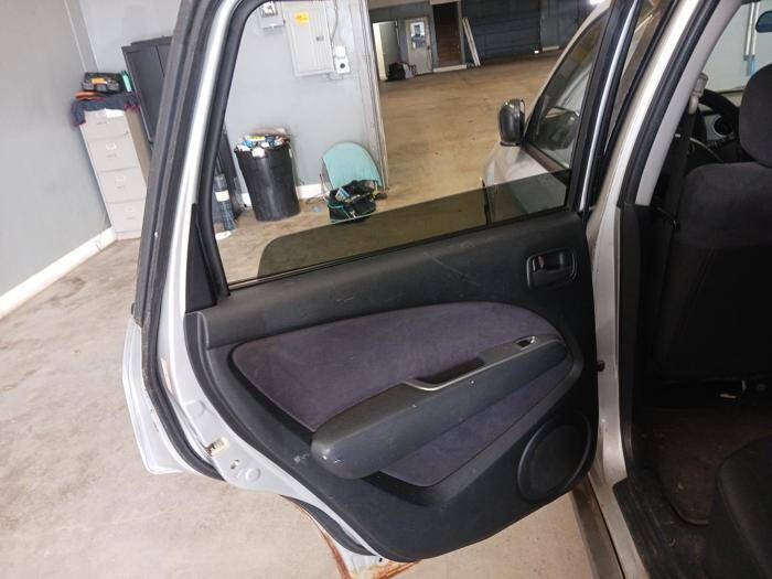 2003 Mitsubishi Outlander LS