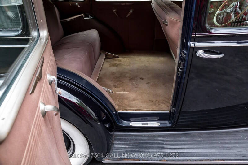 1938 Packard Super 8